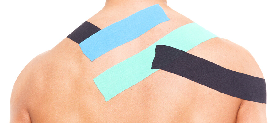 How Chiropractic Students Use Kinesio Tape to Treat Knee Pain and More - SCU